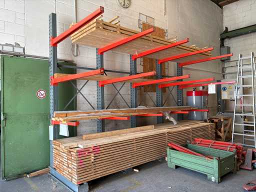 CBRE Kragarmregal ohne Inhalt